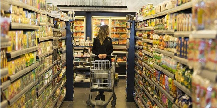 CNN Türk’ten temel gıdada 20 ürüne fiyat sabitleme iddiası. Enflasyona karaborsacılığı patlatacak çözüm