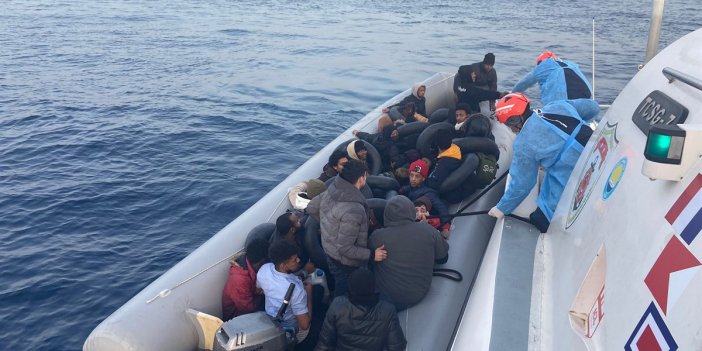 Kuşadası'nda 58 göçmen kurtarıldı