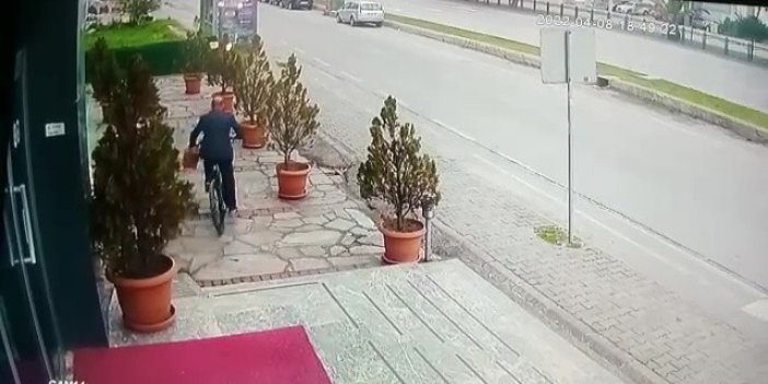 Takım elbiseli şahıs 7 bin TL'lik bisiklet çaldı
