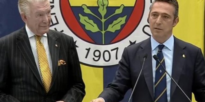 Fenerbahçe Başkanı Ali Koç’tan Divan Kurulu Başkanı seçilen Uğur Dündar’a kürsüde uyarı