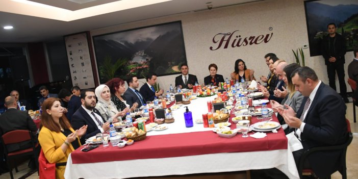 İYİ Partililer iftar yemeğinde buluştu. Tüm milletvekilleri katıldı