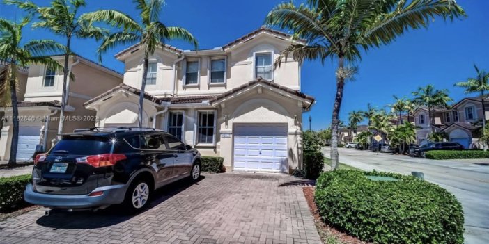 Miami ve Ümraniye'deki ev fiyatlarını karşılaştırdı: 'Miami daha ucuz'