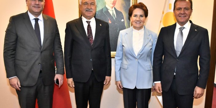 CHP'li belediye başkanlarından Meral Akşener'e ziyaret