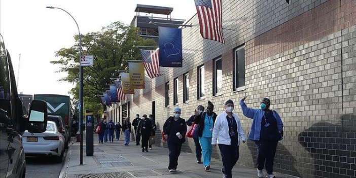 ABD'de maske zorunluluğu 3 Mayıs'a kadar uzatıldı