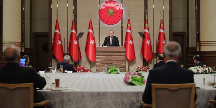 İnternetten satış yapanlar dikkat! Cumhurbaşkanı Erdoğan esnaf iftarında açıkladı