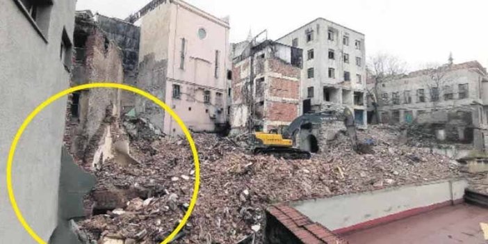 Karaköy'de 200 yıllık genelev binaları yıkıldı altından sinagog ve hamam çıktı