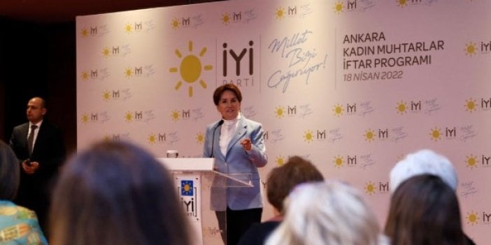 'Türk tipi partili cumhurbaşkanlığı sistemine' çok sert tepki! Akşener Kadın Muhtarlar İftar Programı'nda konuştu