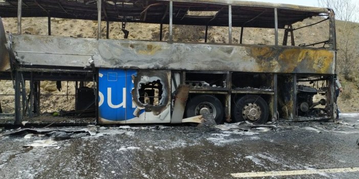 Ünlü firmanın bir otobüsü daha yandı. Sebebi yine bilinmiyor