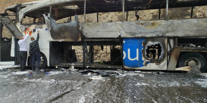 Şehirlerarası otobüs alev alev yandı