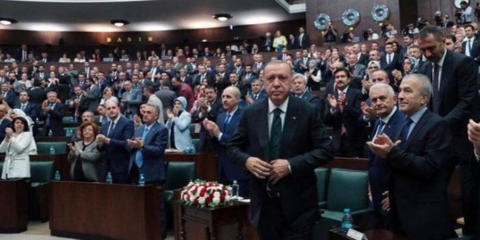 AKP'de seçim hazırlığı: Vefa buluşmaları bayram sonrası yeniden başlayacak