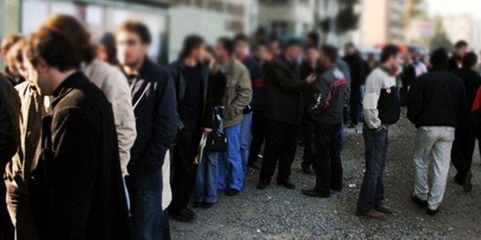 CHP'den işsizlik raporu. Türkiye'de 2.4 milyon çocuğun ailesi iş bulamıyor
