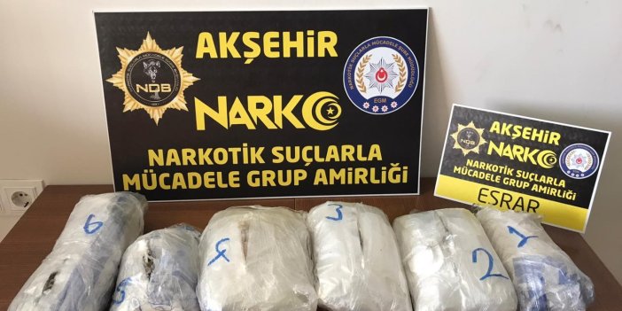 Konya'da uyuşturucu operasyonu: 3 kilo 130 gram esrar ele geçirildi