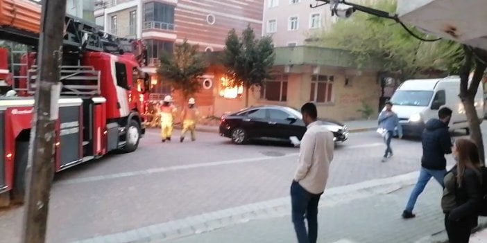 Avcılar'da yangın: Bina alev topuna döndü