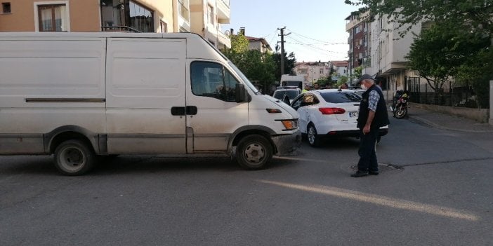 Minibüs ile otomobil çarpıştı: 1 yaralı