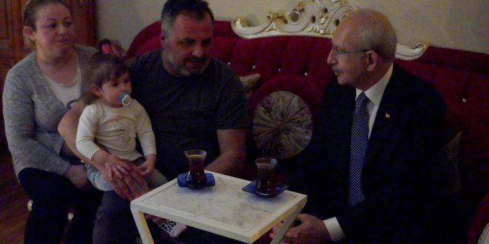 Kemal Kılıçdaroğlu bu kez İstanbul'da elektriksiz aileyi ziyaret etti