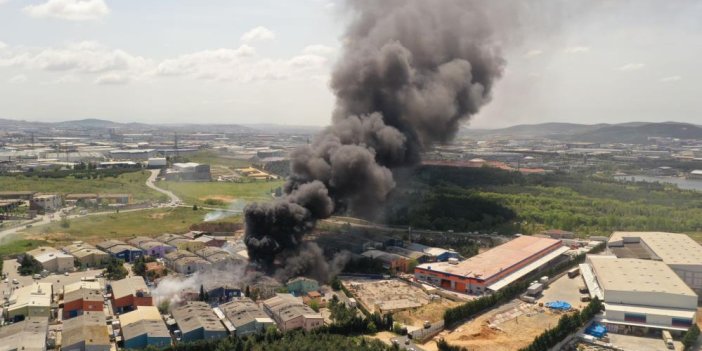 Tuzla’da fabrika alev topuna döndü. Patlamalar meydana geldi. 3 işçi hayatını kaybetti