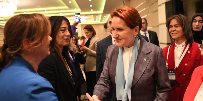 Meral Akşener, Kadın Politikalarından Sorumlu İl Başkan Yardımcılarıyla bir araya geldi