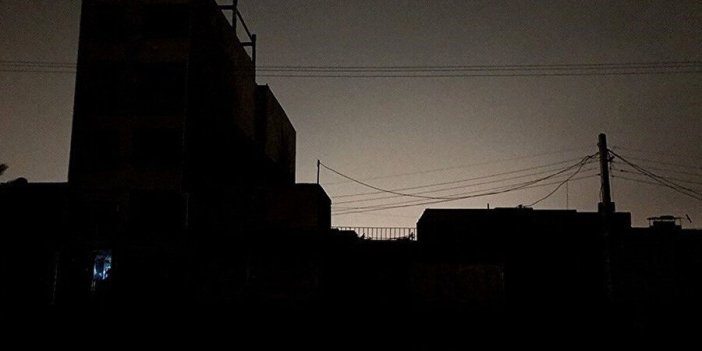 Afganistan'da elektrik direkleri bombalandı! 10 vilayete elektrik verilemiyor