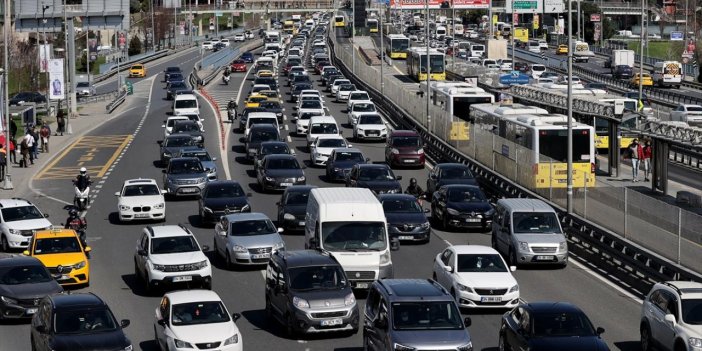 TESK'ten trafik sigortasında zam kararına tepki: "Bu zam trafikte araç bırakmayacak"