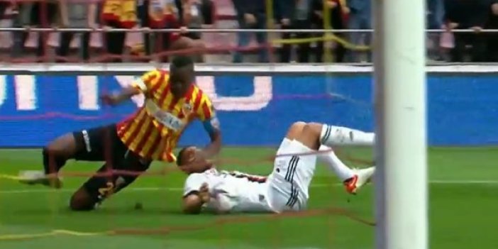 Kayserispor-Beşiktaş maçında tuhaf penaltı