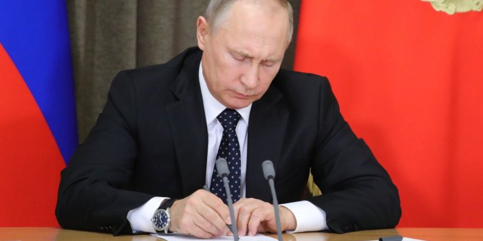 Rusya'dan düşman ülkelere misilleme: Putin onayladı