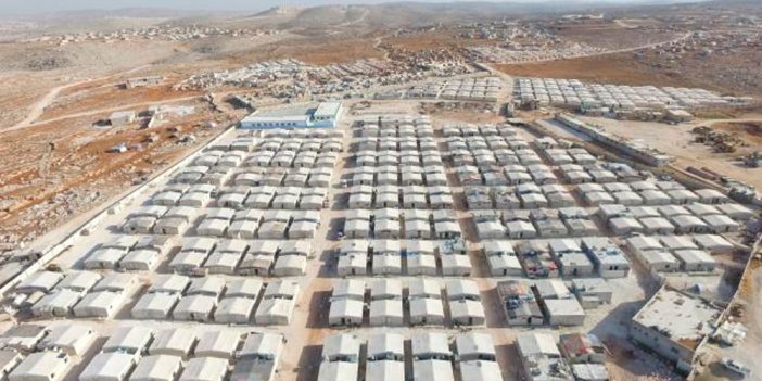 'Suriyeli 1 milyon kişiye ev yapacağız'