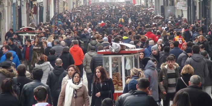 Valilik İstanbul’da ikamet eden yabancı sayısını açıkladı