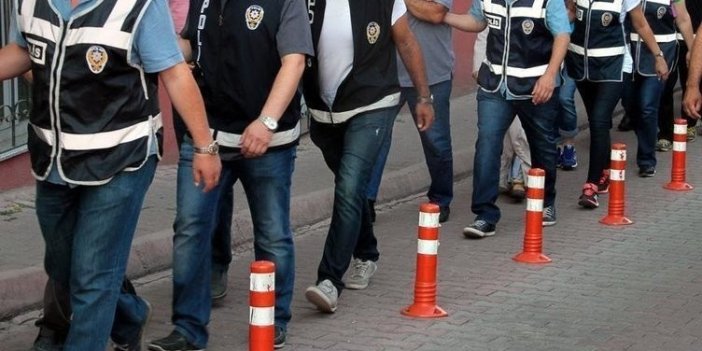 Adana'da dolandırıcılık operasyonu: 5 kişi yakalandı