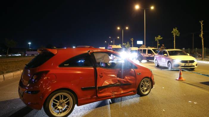 Antalya'da otomobil ile motosiklet çarpıştı. 1 ölü 2 yaralı (09 Mayıs 2022)