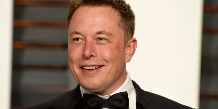 Elon Musk taciz suçlamalarına karşı önlem alıyor. "Çetin ceviz sokak dövüşçüleri arıyorum"