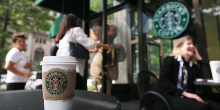 Dünyaca ünlü kahveciden flaş karar... Starbucks hangi ülkeden tamamen çekileceği açıkladı