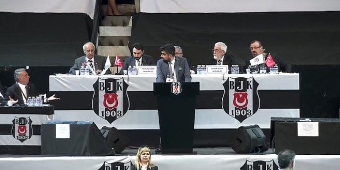 Eleştirilere sinirlendi. Genel kurulda Beşiktaş Başkanı Ahmet Nur Çebi salonu terk etti