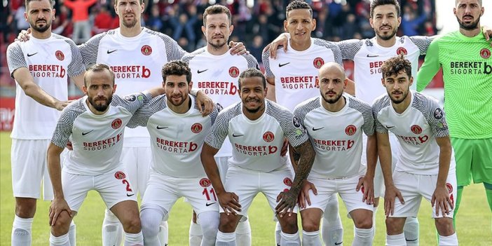 Araplar Süper Lig'den bir İstanbul takımı satın alıyor. Hem de alış-veriş merkezleri var