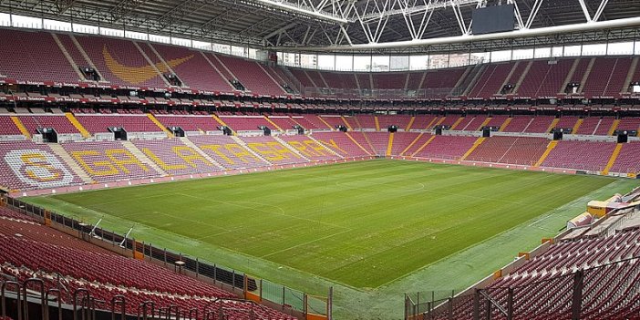 Galatasaray'ın stadının adı değişiyor: Bakın ne olacak?