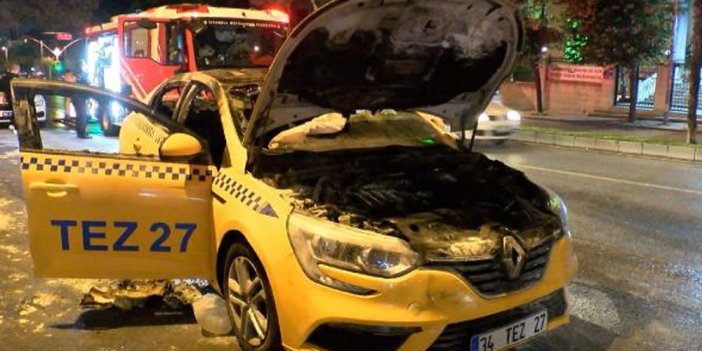 Bahçelievler'de taksi alev alev yandı