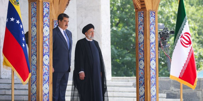 Venezuela Devlet Başkanı Nicolas Maduro İran'da