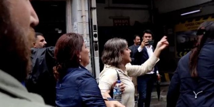 Kadıköy'de terör yandaşları sokağa çıktı. Bebek katili Öcalan için yürüdüler. HDP'li milletvekilleri polise tehditler savurdu