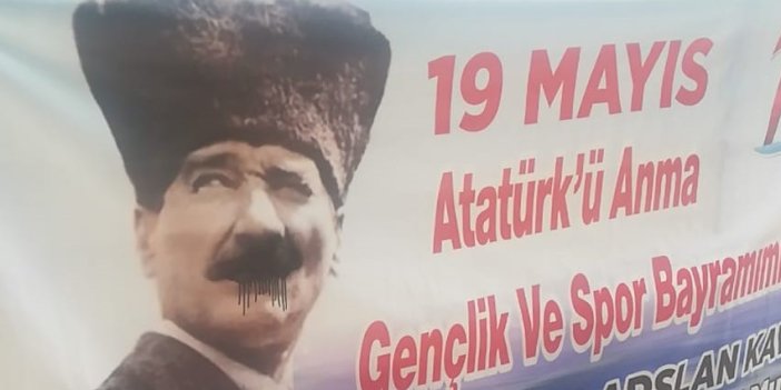 Muhtarın pankartlarındaki Atatürk'e bakın ne yaptılar