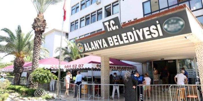 MHP’li Alanya Belediyesi’nden AKP'li ismin 60 projesine jet hızıyla onay