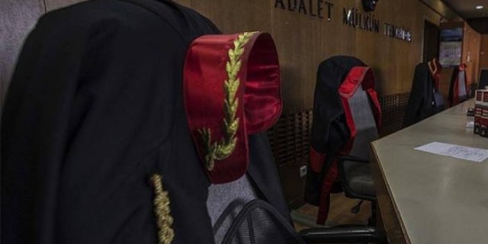 Hakim ve savcıların görevde yükselme kararları Resmi Gazete'de