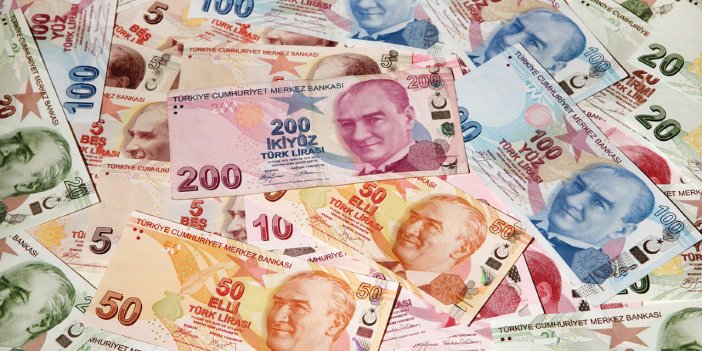AKP'li Numan Kurtulmuş'tan pes denilecek itiraf: Eski dönemde maalesef Türk parası çok değerliydi. Yoksa dolar bilinçli mi çıkarıldı