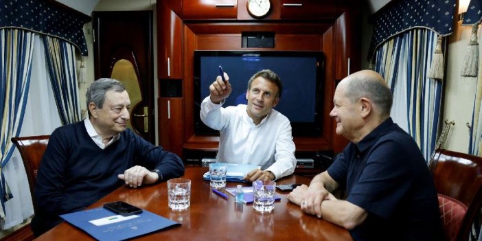 Üç lider trenle Kiev’e gitti