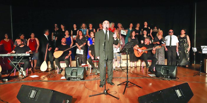 Kartal Belediyesi Türk Halk  Müziği Korosu sezonu kapattı