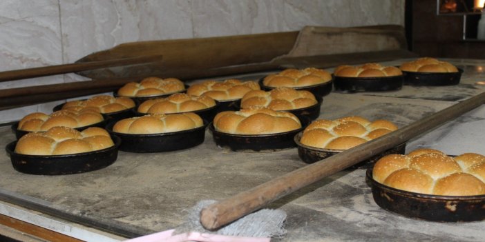 Hem gramajı düşürüldü hem de zamlandı. Nigde'de ekmeğin fiyatı arttı