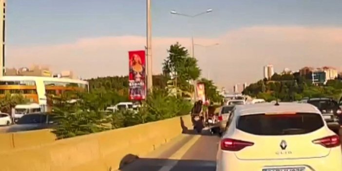Kadıköy'de iki motosiklet birbirine girdi: 1 yaralı