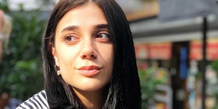 Tarkan, Pınar Gültekin Davasında verilen karara sert tepki gösterdi. Katil Cemal Metin Avcı'ya ödül gibi ceza verilmişti