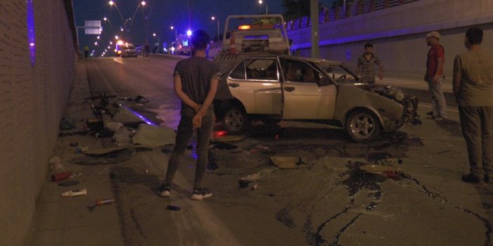 Kayseri'de 6 araç alt geçitte birbirine girdi: 4 yaralı