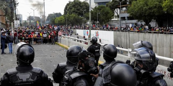 Ekvador'da yerli protestocular karakola saldırdı: 18 polis kayıp