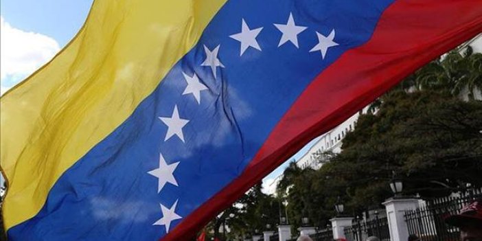 Venezuela'da küçük uçak düştü: 6 ölü