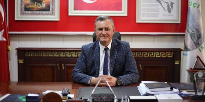 AKP'li Belediye Başkanı ilaçlama yapılmasını isteyen vatandaşı işinden ettirmekle tehdit etti. Mahalle kabadayısı gibi tehditler savruldu